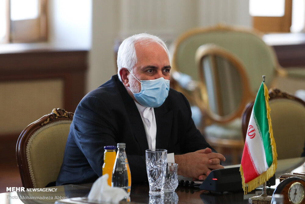 ظریف بر حمایت ایران از روند صلح آستانه تاکید کرد